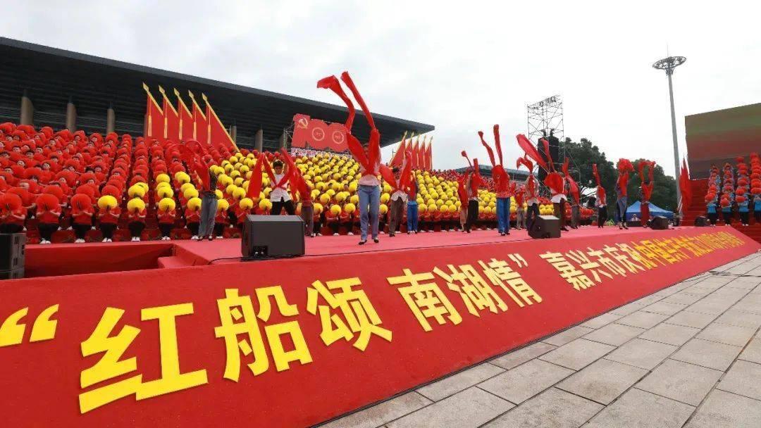 椅子宽度和抱枕宽度一样好吗?游戏画面